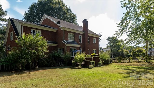 5110 Rotherfield Court, Charlotte, NC 28277