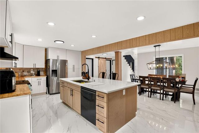 1553 Bell Flower Court, Stone Mountain, GA 30088