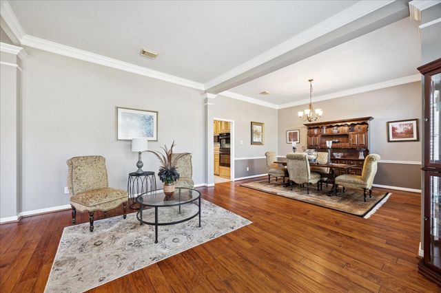 1004 Pine Cone Lane, Friendswood, TX 77546