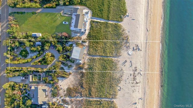 825 N Sea Drive, Southold, NY 11971