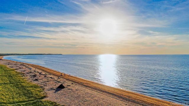 825 N Sea Drive, Southold, NY 11971