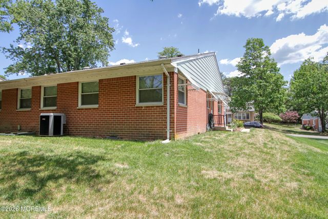 170 Hudson Parkway A, Whiting, NJ 08759