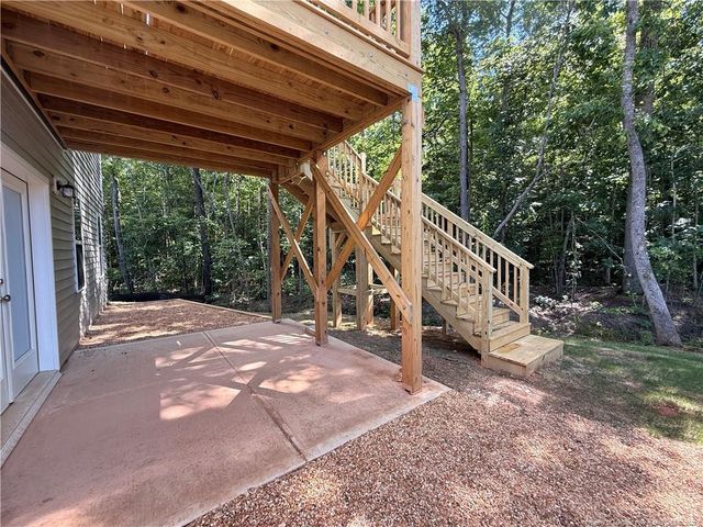 110 Driftwood Court, Sanford, NC 27330