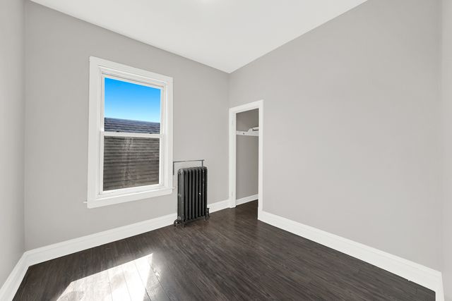 3849 S Albany Avenue, Chicago, IL 60632