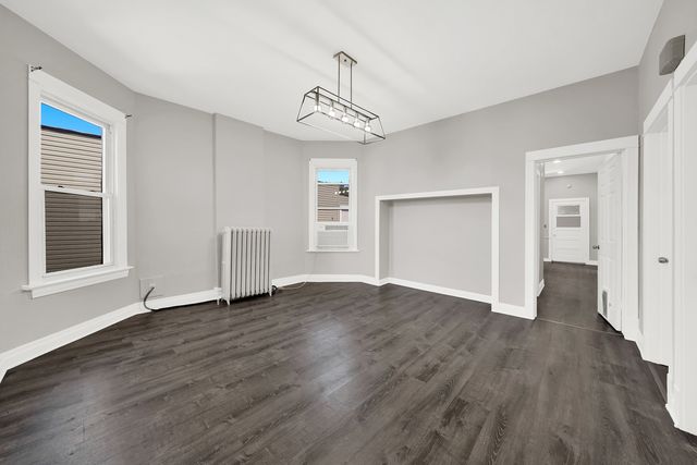 3849 S Albany Avenue, Chicago, IL 60632