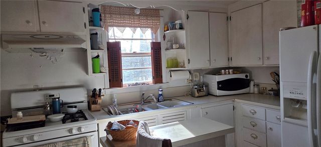 55 Cypress Drive, Cranston, RI 02920