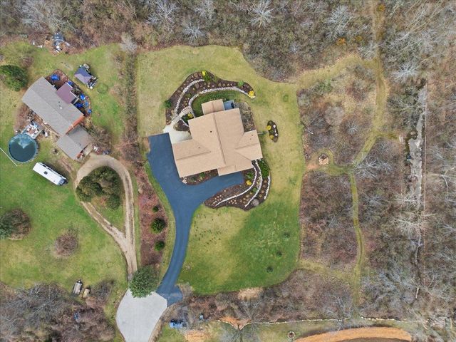 W4293 Meadow Court, Lake Geneva, WI 53147