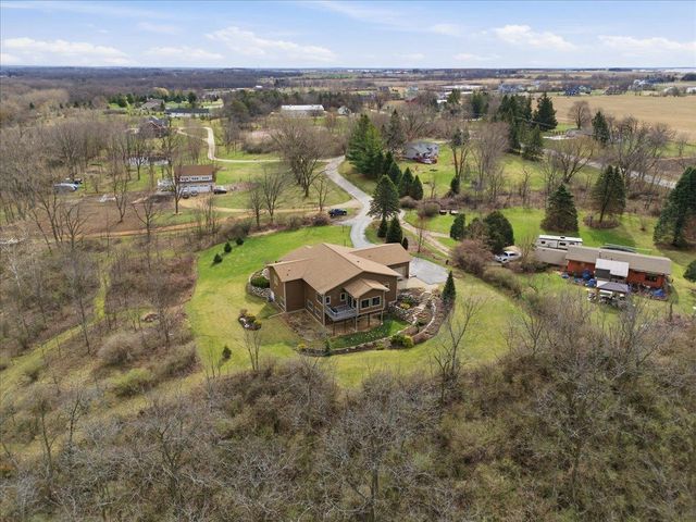 W4293 Meadow Court, Lake Geneva, WI 53147