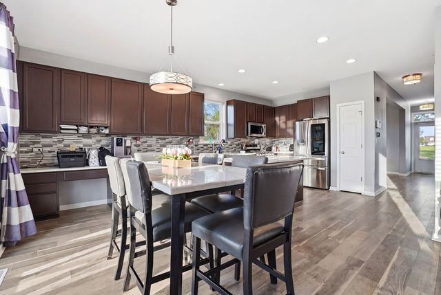 3030 Seekonk Avenue, Elgin, IL 60124
