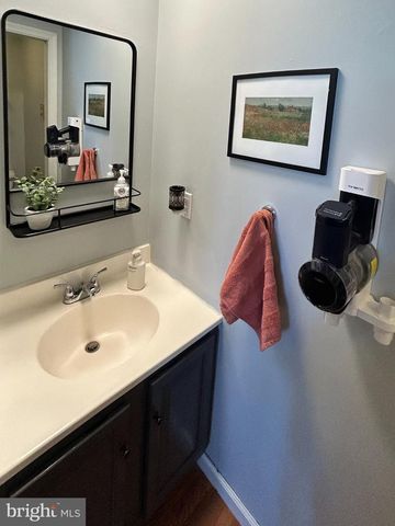 104 ASHLEY DR, Ephrata, PA 17522