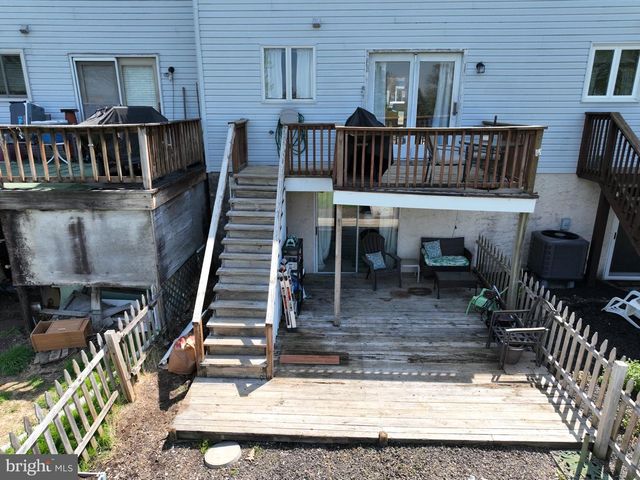 104 ASHLEY DR, Ephrata, PA 17522