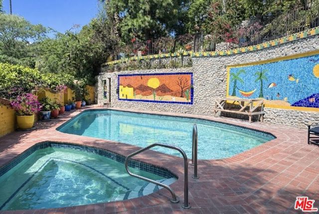 1570 Melwood Drive Guesthouse, Glendale, CA 91207