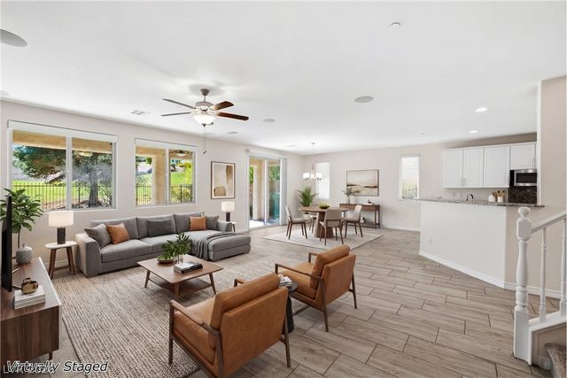 948 Olivia Parkway, Henderson, NV 89011