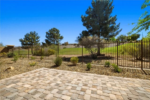 948 Olivia Parkway, Henderson, NV 89011