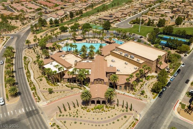 948 Olivia Parkway, Henderson, NV 89011