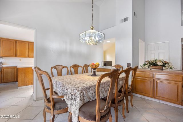 13709 Grand Isle Drive, Moorpark, CA 93021