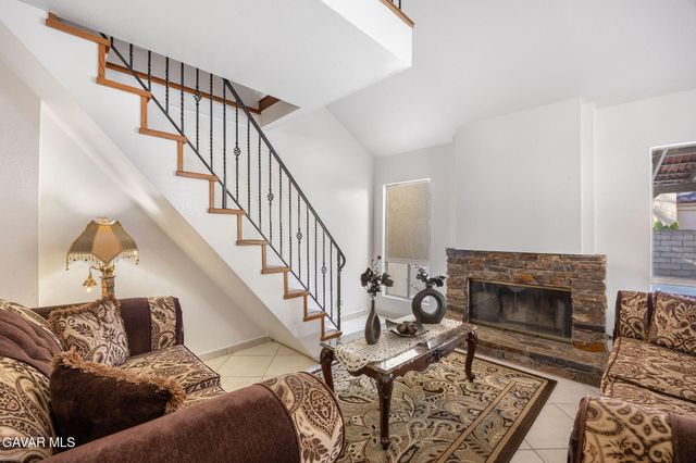 13709 Grand Isle Drive, Moorpark, CA 93021