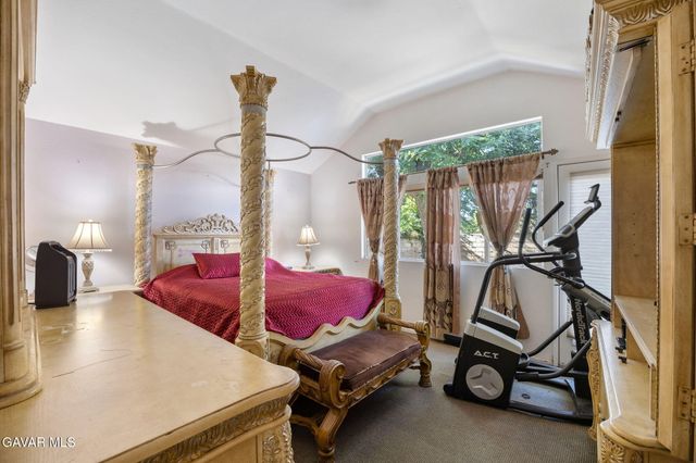 13709 Grand Isle Drive, Moorpark, CA 93021