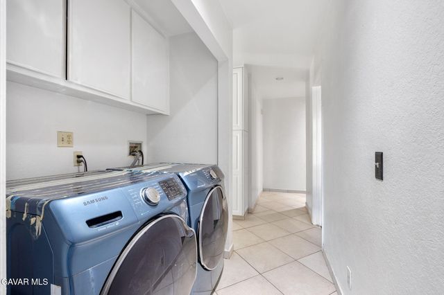 13709 Grand Isle Drive, Moorpark, CA 93021