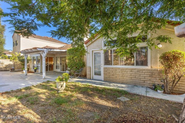 13709 Grand Isle Drive, Moorpark, CA 93021
