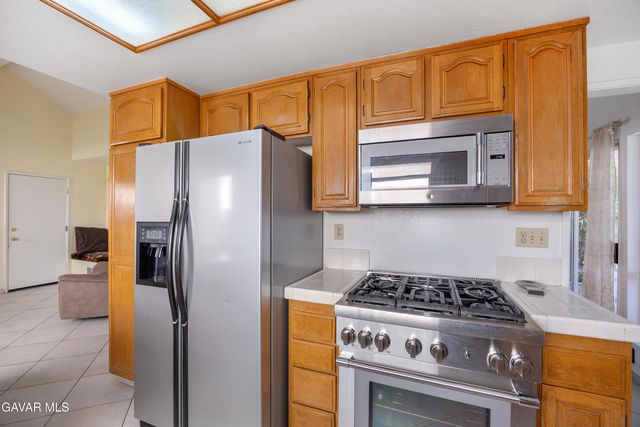 13709 Grand Isle Drive, Moorpark, CA 93021