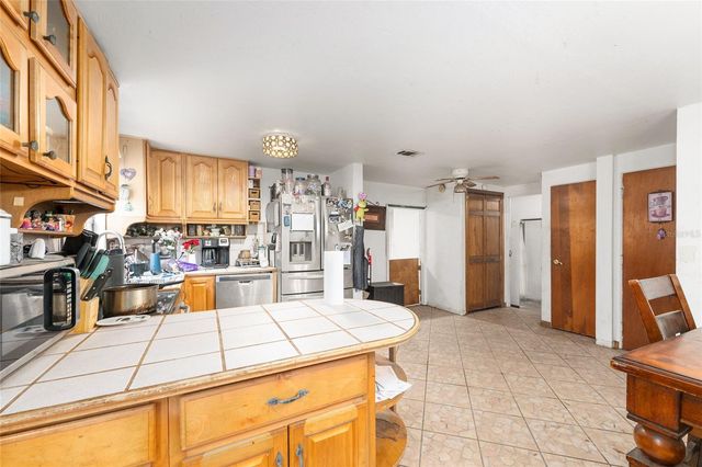 13395 SE 106TH AVENUE, Ocklawaha, FL 32179