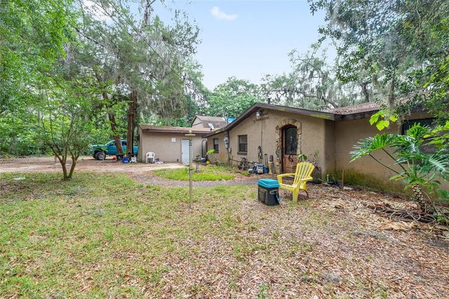 13395 SE 106TH AVENUE, Ocklawaha, FL 32179