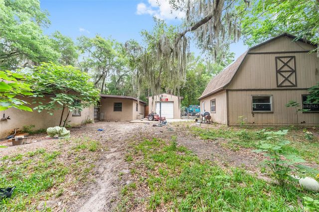 13395 SE 106TH AVENUE, Ocklawaha, FL 32179