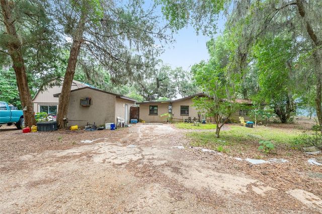 13395 SE 106TH AVENUE, Ocklawaha, FL 32179