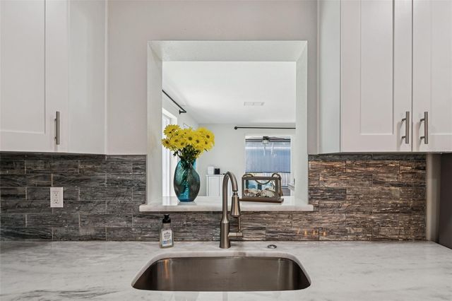 1450 SAN ROY DRIVE, Dunedin, FL 34698