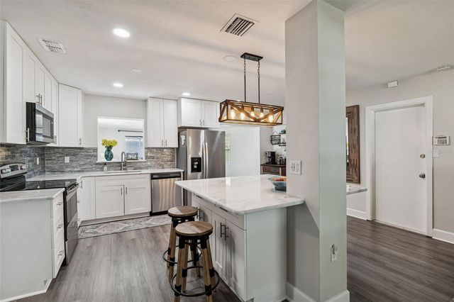 1450 SAN ROY DRIVE, Dunedin, FL 34698