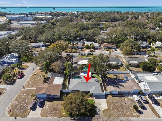1450 SAN ROY DRIVE, Dunedin, FL 34698