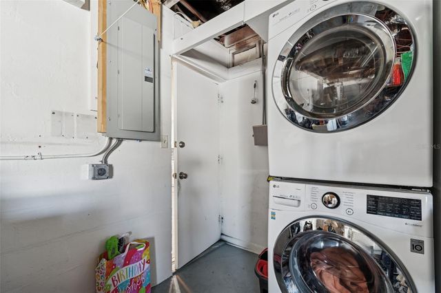 1450 SAN ROY DRIVE, Dunedin, FL 34698