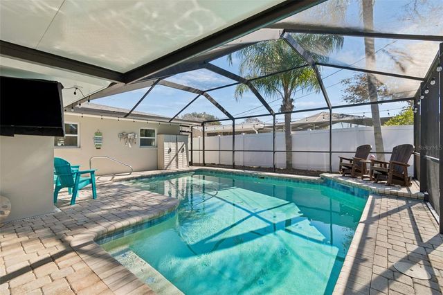 1450 SAN ROY DRIVE, Dunedin, FL 34698