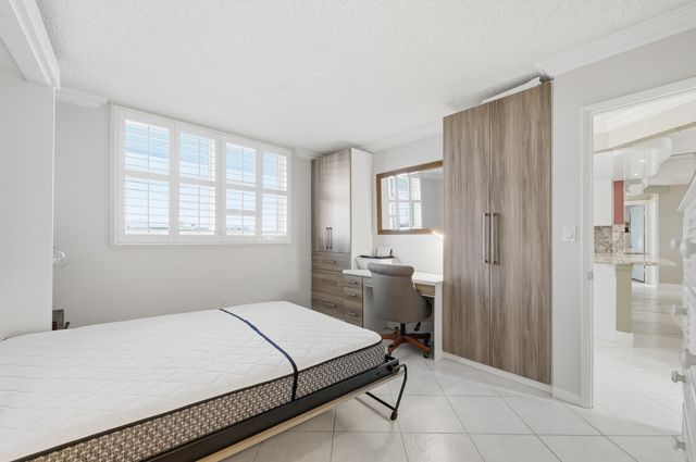 2731 NE 14th St Causeway 837, Pompano Beach, FL 33062