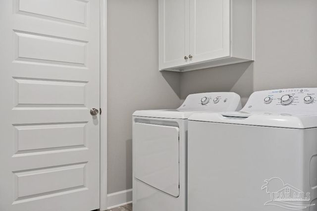 13070 Hartung Ave, Pensacola, FL 32506
