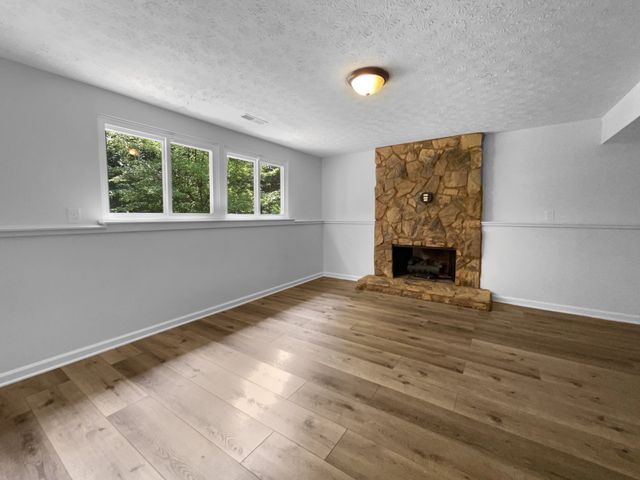 7120 Sutton Pl, Fairview, TN 37062