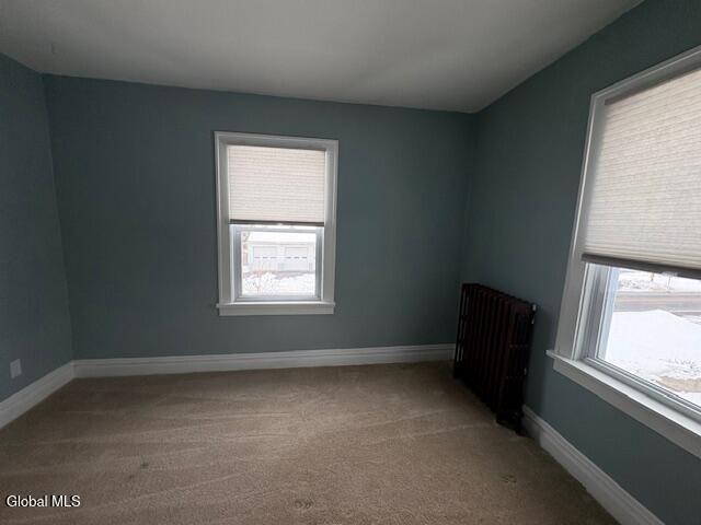 2 Hampton Avenue, East Greenbush, NY 12144