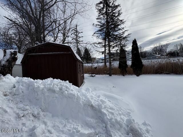 2 Hampton Avenue, East Greenbush, NY 12144