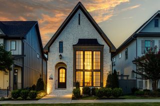 9423 Purbeck Lane, Ooltewah, TN 37363