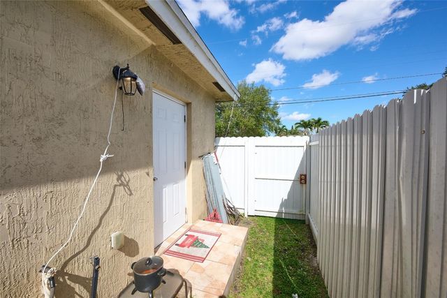 3298 49th Street, Miami, FL 33142