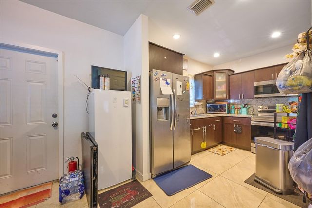 3298 49th Street, Miami, FL 33142