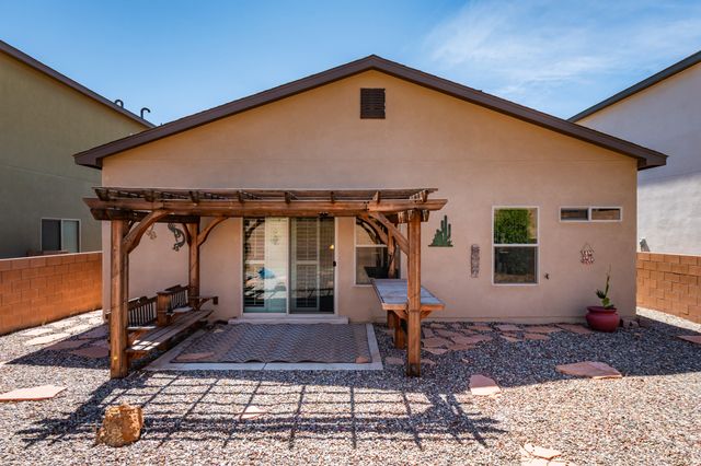 2721 Wilder Loop NE, Rio Rancho, NM 87144