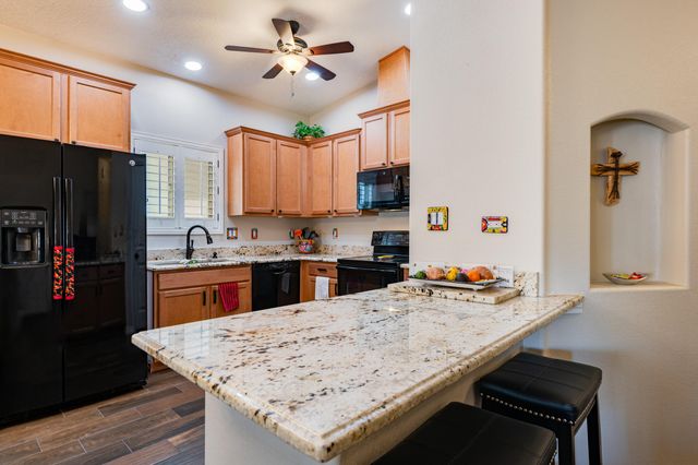 2721 Wilder Loop NE, Rio Rancho, NM 87144