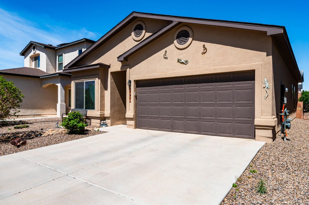 2721 Wilder Loop NE, Rio Rancho, NM 87144