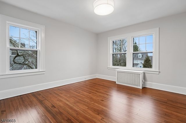 88 BEEKMAN ROAD, Summit City, NJ 07901