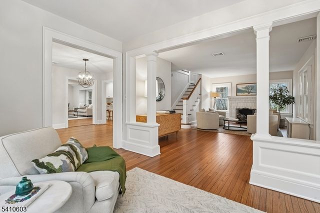 88 BEEKMAN ROAD, Summit City, NJ 07901