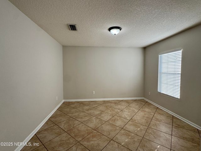 11273 SILVER KEY Drive, Jacksonville, FL 32218