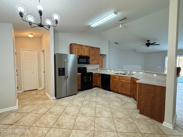 11273 SILVER KEY Drive, Jacksonville, FL 32218