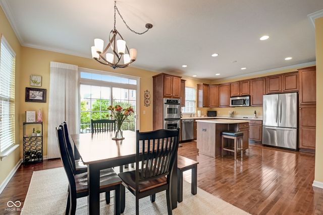 994 2nd Avenue NW, Carmel, IN 46032